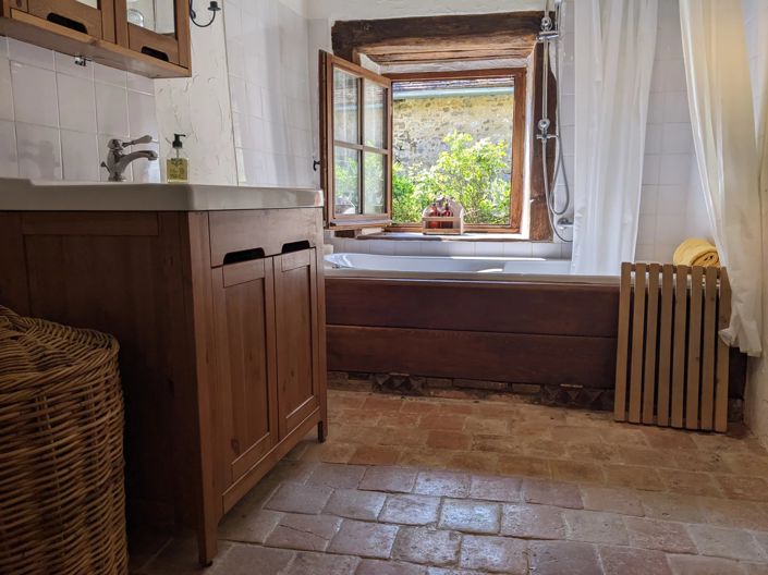 Image No.6-2 Bed Village House for sale