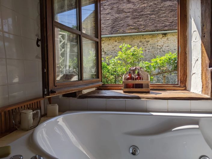 Image No.7-2 Bed Village House for sale