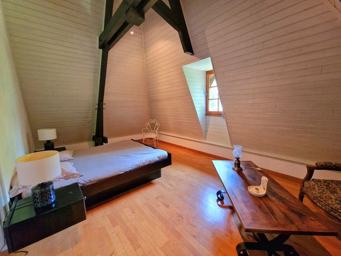 Image No.9-2 Bed House for sale