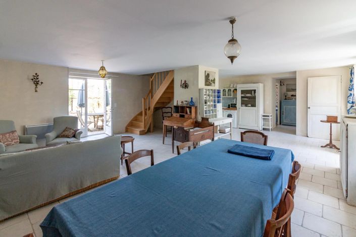 Image No.5-4 Bed House for sale