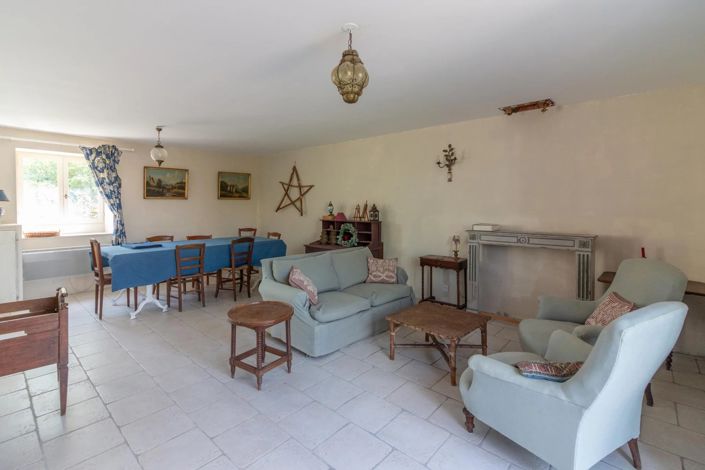 Image No.9-4 Bed House for sale