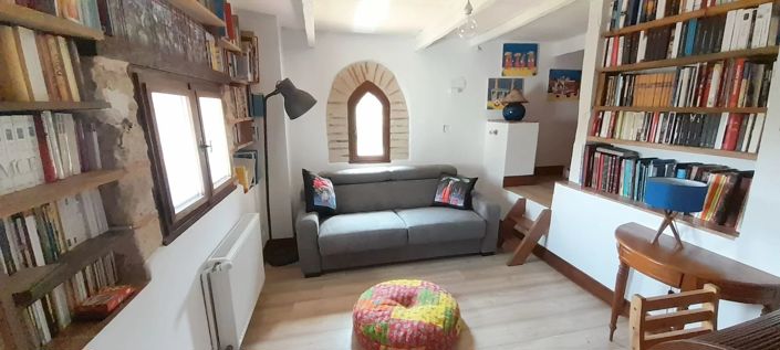 Image No.10-4 Bed House for sale