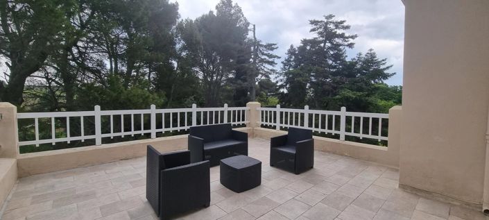 Image No.12-11 Bed House for sale