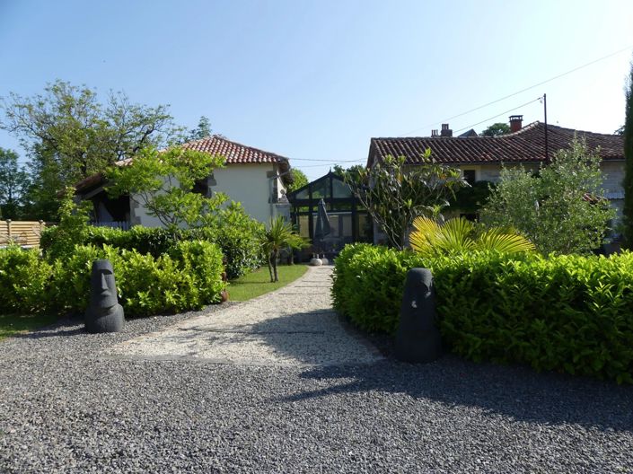 Image No.14-3 Bed House for sale