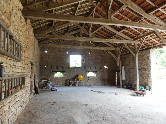 Image No.15-3 Bed House for sale