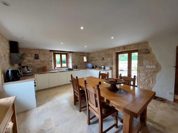 Image No.14-2 Bed House for sale