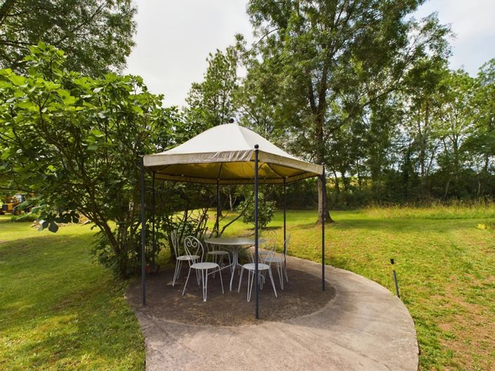 Image No.8-2 Bed House for sale