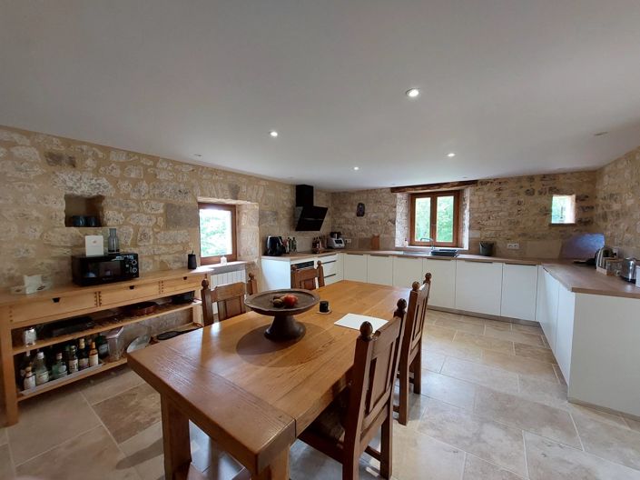 Image No.3-2 Bed House for sale