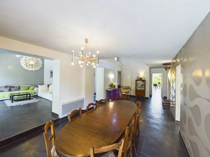 Image No.8-8 Bed Village House for sale