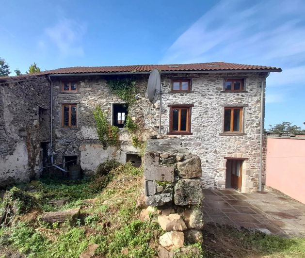 Image No.2-3 Bed Village House for sale