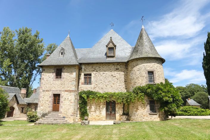 Image No.1-14 Bed House for sale