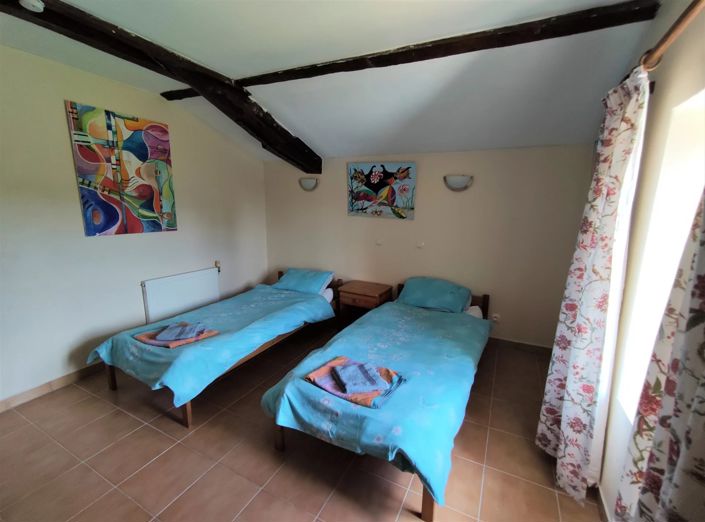 Image No.13-7 Bed House for sale