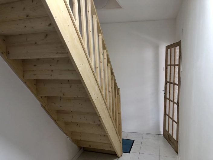 Image No.8-1 Bed House for sale