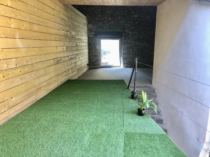 Image No.14-6 Bed House for sale