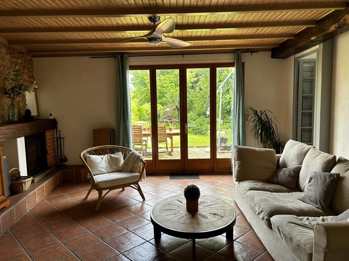 Image No.4-6 Bed House for sale