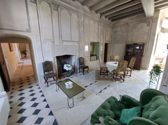 Image No.2-2 Bed House for sale