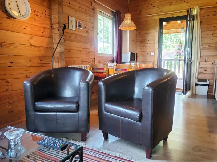 Image No.12-5 Bed Chalet for sale