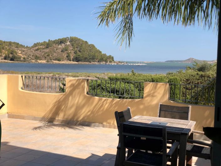 Image No.2-5 Bed House for sale