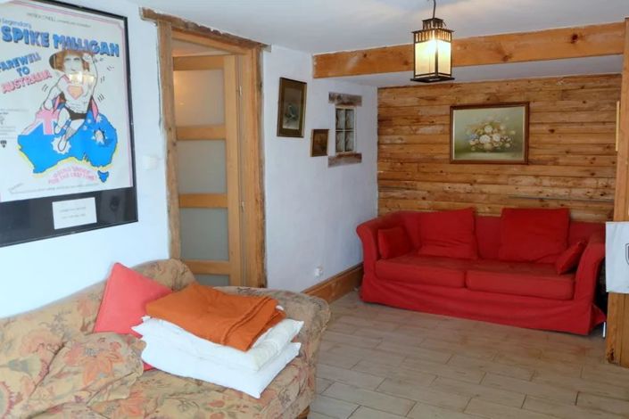 Image No.12-5 Bed House for sale