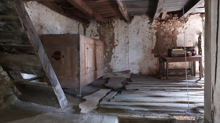 Image No.10-House for sale