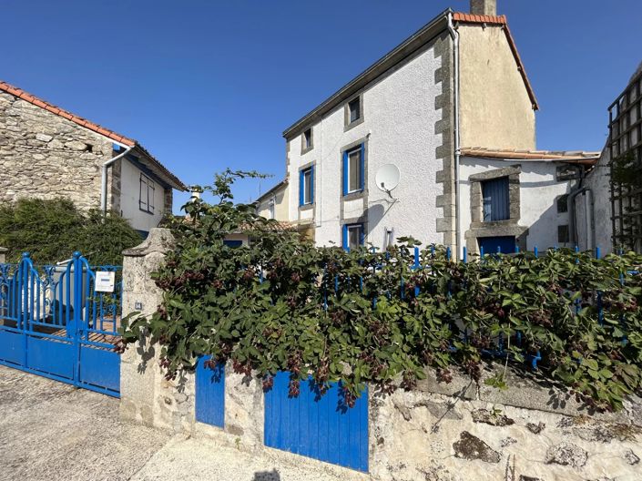 Image No.14-3 Bed Village House for sale