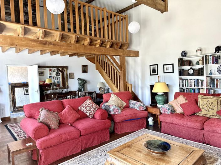 Image No.6-4 Bed House for sale