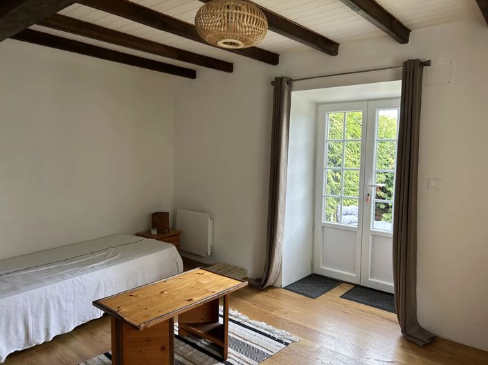 Image No.4-4 Bed House for sale