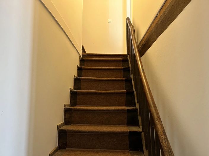 Image No.9-4 Bed House for sale