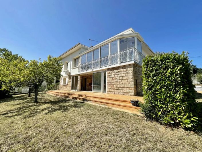 Image No.10-4 Bed House for sale