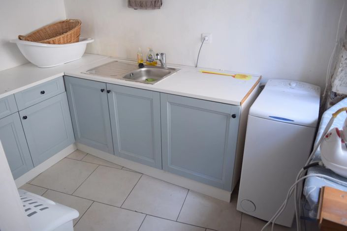 Image No.6-3 Bed House for sale