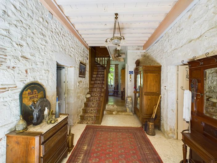 Image No.3-7 Bed House for sale