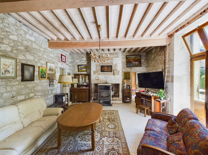 Image No.6-7 Bed House for sale