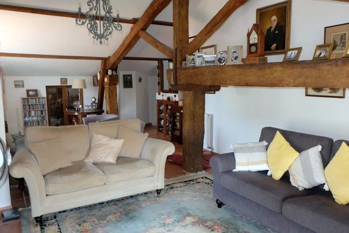 Image No.6-7 Bed House for sale