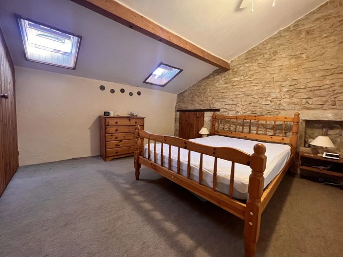 Image No.8-3 Bed House for sale