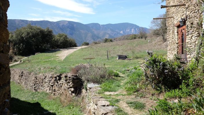 Image No.3-8 Bed House for sale