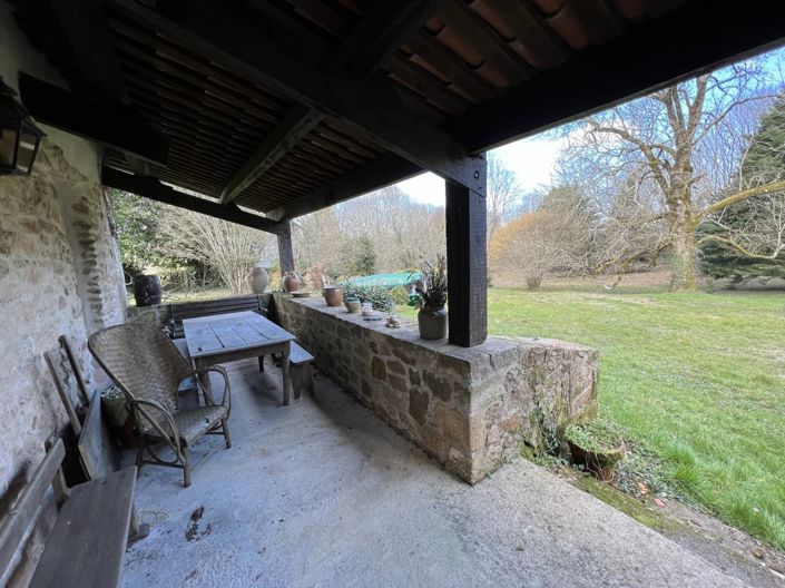 Image No.10-5 Bed Farmhouse for sale