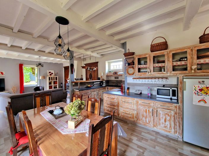 Image No.8-4 Bed House for sale