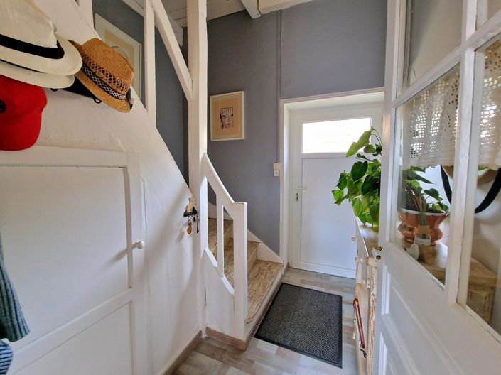 Image No.11-4 Bed House for sale