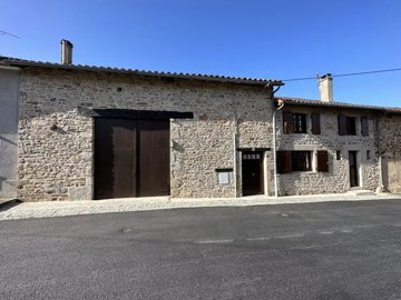 1 - Bellac, House