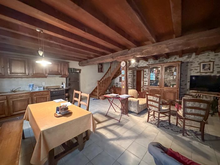 Image No.7-2 Bed House for sale