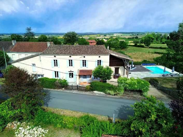 Image No.1-3 Bed Village House for sale