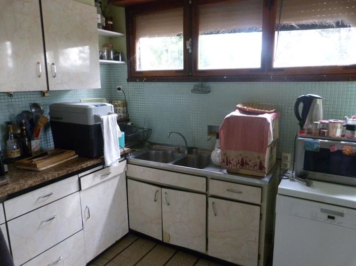 Image No.8-4 Bed House for sale