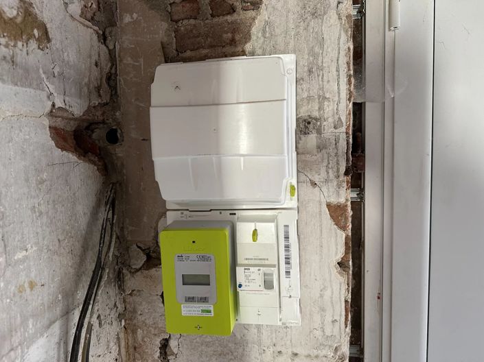 Image No.10-3 Bed House for sale