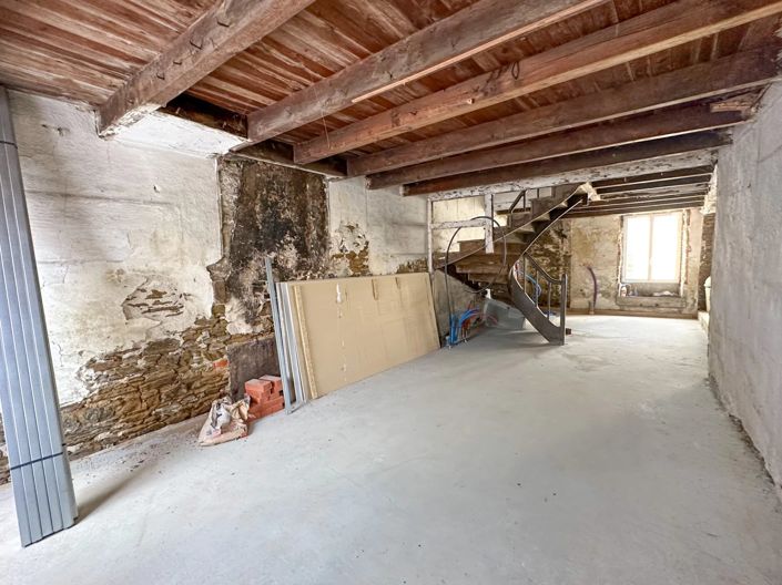 Image No.7-3 Bed House for sale