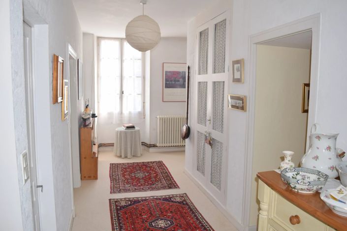 Image No.10-4 Bed House for sale