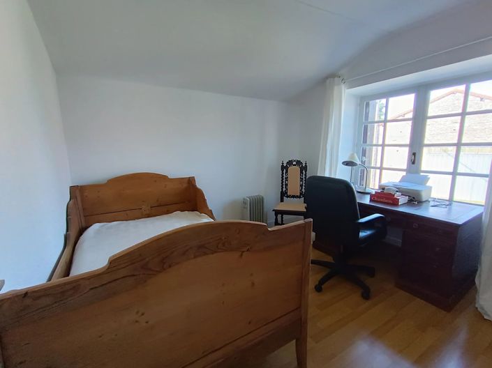 Image No.13-4 Bed House for sale