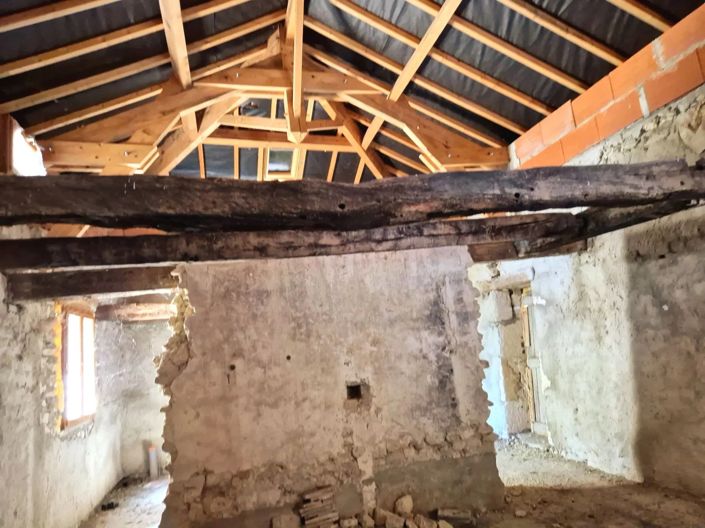 Image No.11-1 Bed House for sale