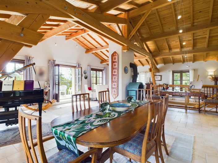 Image No.4-7 Bed House for sale