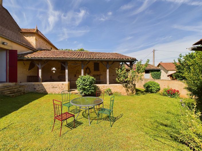 Image No.13-6 Bed House for sale