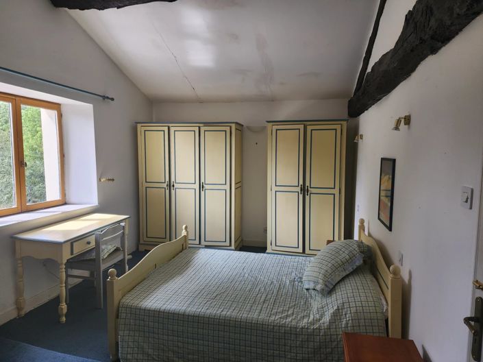 Image No.11-2 Bed House for sale